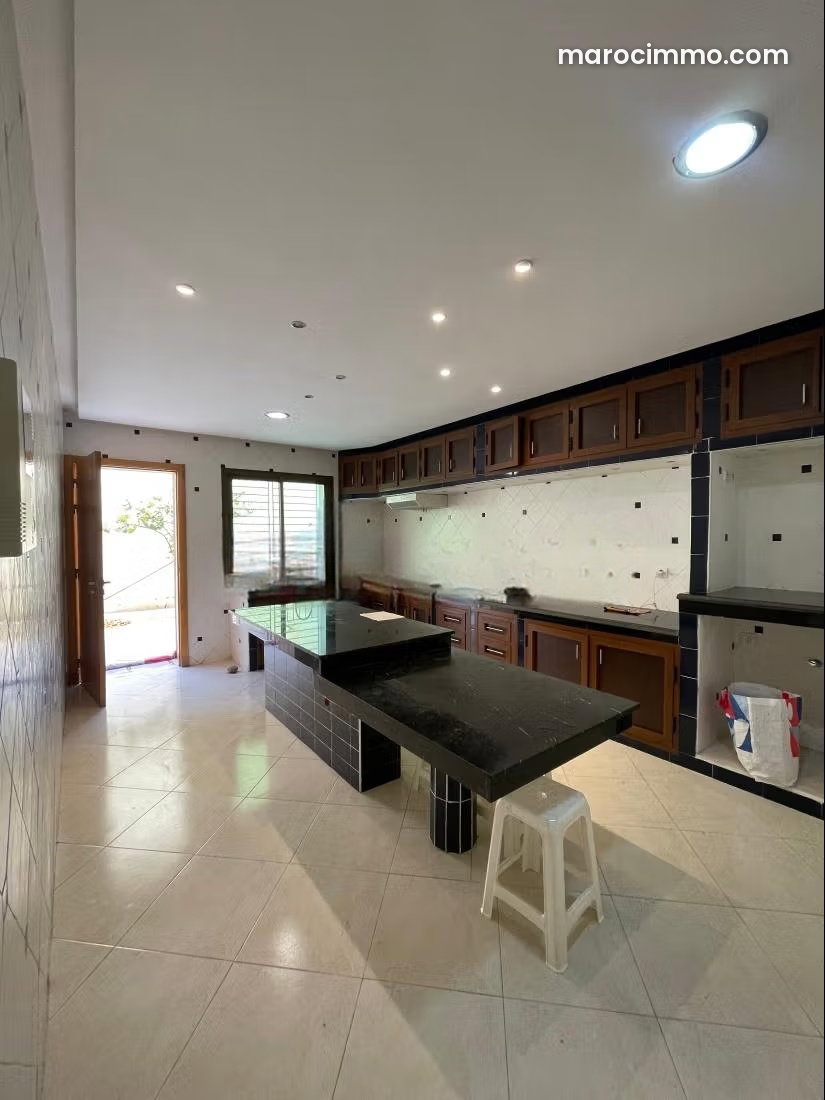 280 m² Villa with Terrace, Hay Targa, Marrakech — Marrakesh