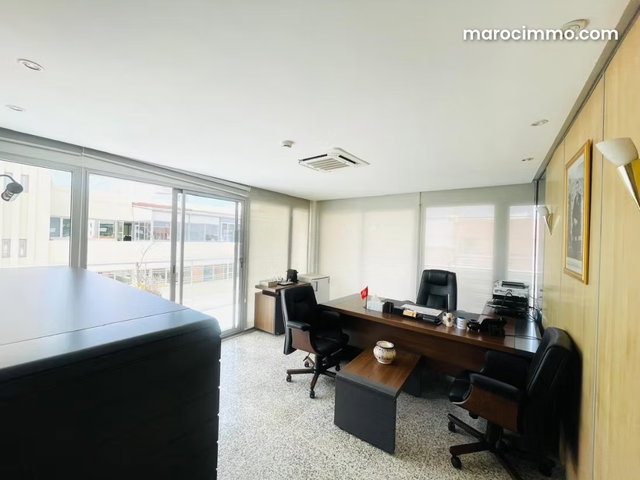 Office Space for Rent in Sidi Maarouf Hill 167m² — 2
