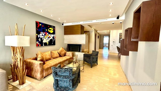 Très bel appartement en location à Oasis. 1 Pièce. Meublé — 2