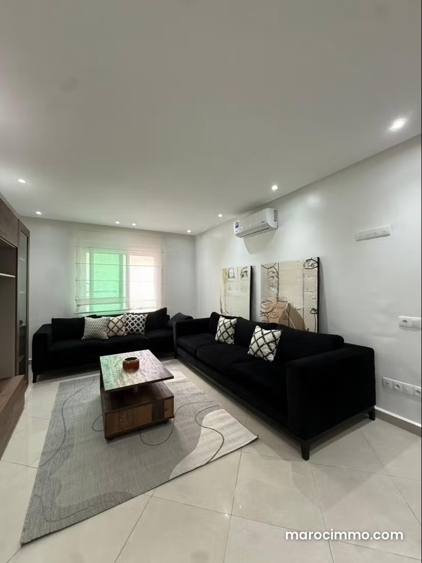 Furnished 95 sqm apartment, 2 bedrooms, Tangier city centre — Tangier