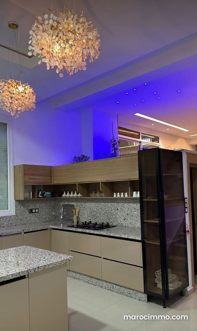 Villa Meublée Moderne à La Vente — 2