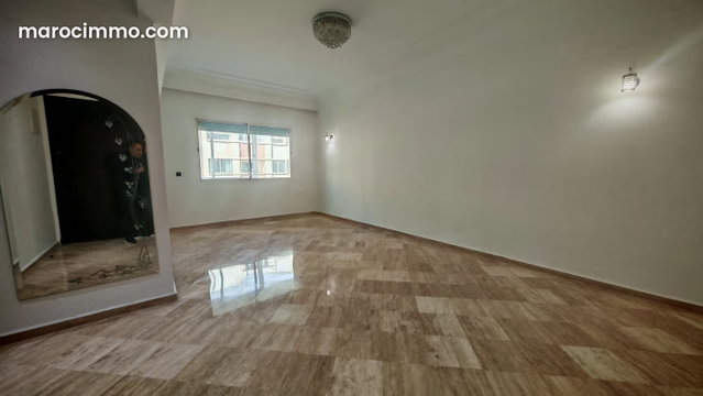 Appartement au coeur du quartier Californie — 2