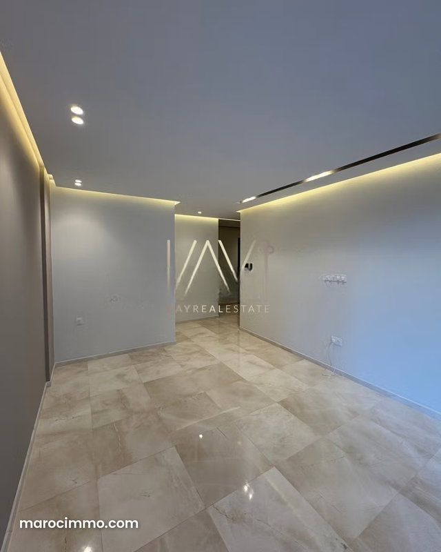 Bel appartement à vendre à Mozart. 2 chambres agréables — 4
