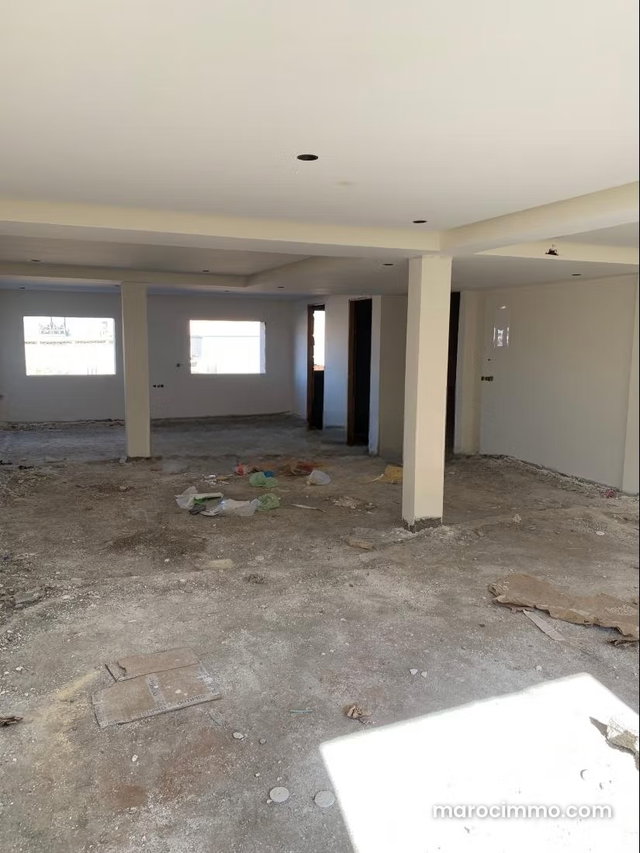 Location: Zone Industrielle Sidi Ghanem — 4
