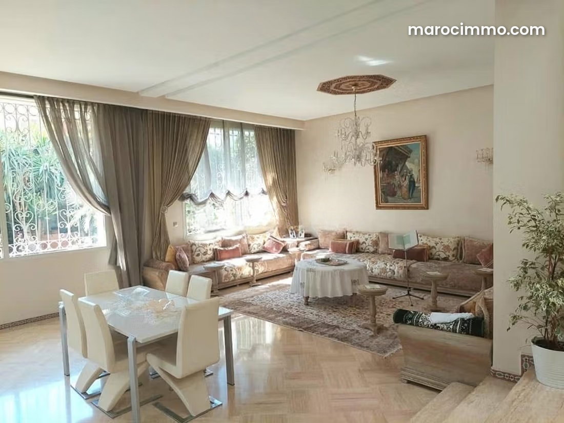 Villa 616 m² avec piscine et jardin, Mandarona, Casablanca — Casablanca