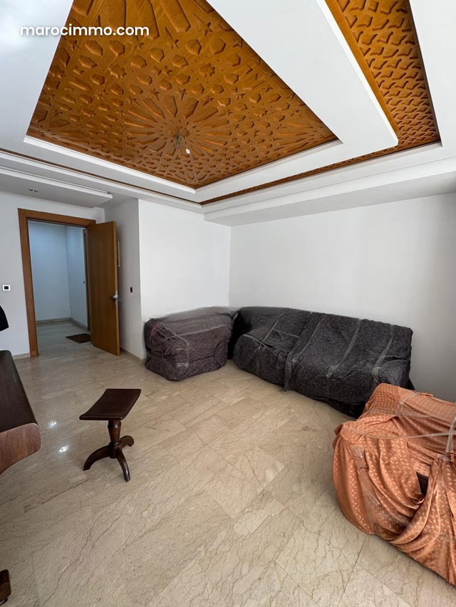 Apprt à vendre sur anwal de 3 ch 104m² — 3