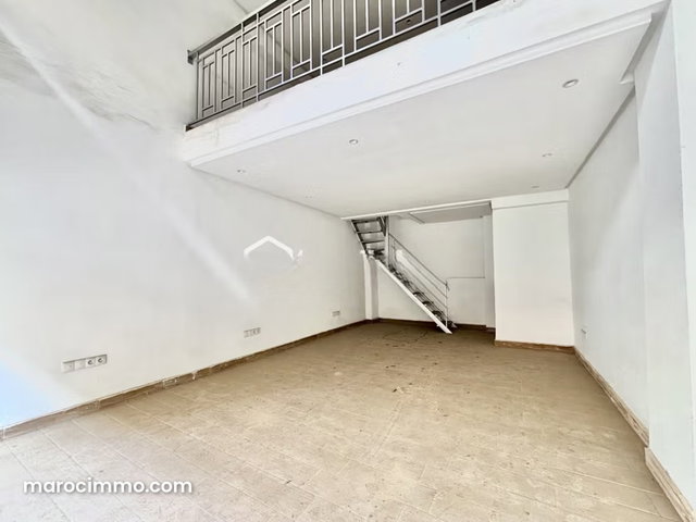 Local commercial de 0 m² à Casablanca — 2