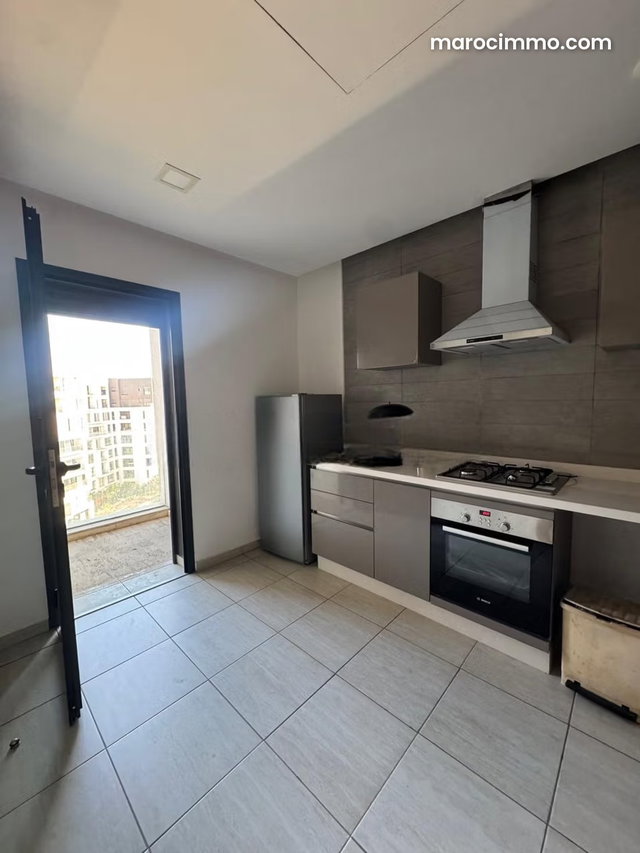 À Les Foubourgs D’anfa Apprt à vendre — 2