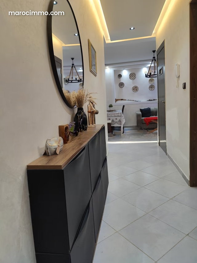 Appartement à louer à Mesnana. 3 grandes pièces. Meublé — 2