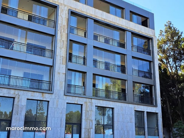 Appartement à louer à Quartier souissi Rabat — 5