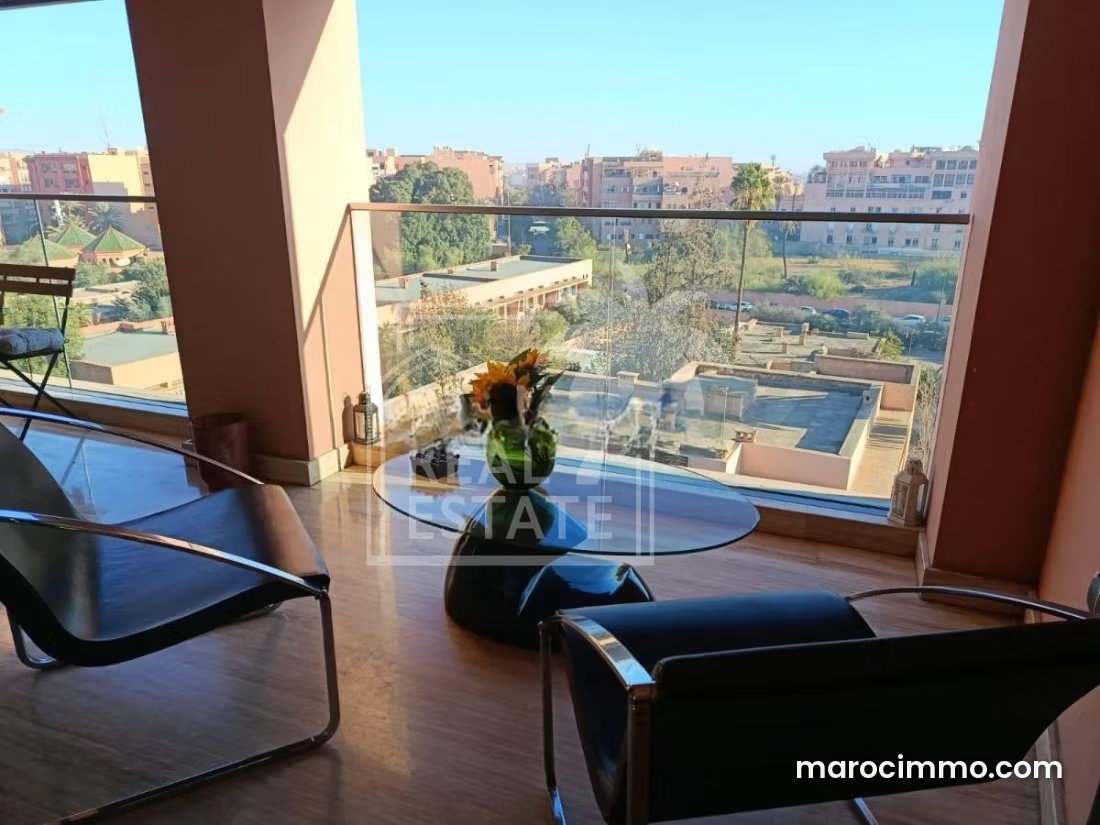 Appartement meublé au dernier étage à Guéliz, Marrakech — Marrakech
