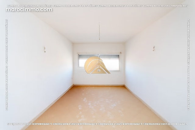 Appartement vide à vendre — Parking Azzouzia, Marrakech — 2