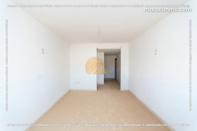 Appartement vide à vendre — Parking Azzouzia, Marrakech — 3