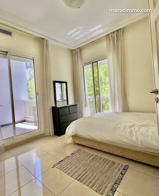 Appartement 2chambre racine — 3