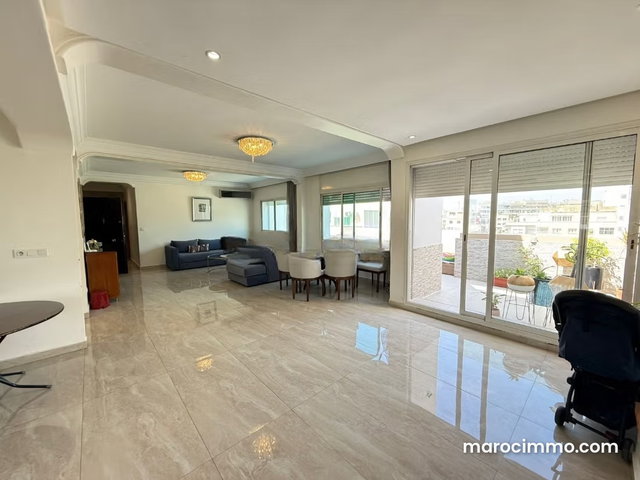 Spacieux Appartement à la Vente – Quartier Palmier — 3