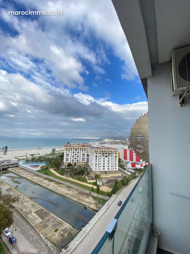 Luxury Sea View Apartment For Sale — 5