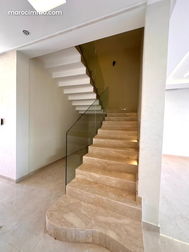 Villa moderne 300 m² construits Agdal — 5