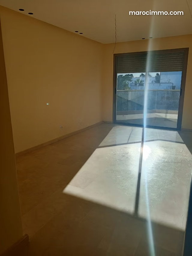 Appartement a vendre neuf maarif ext — 4