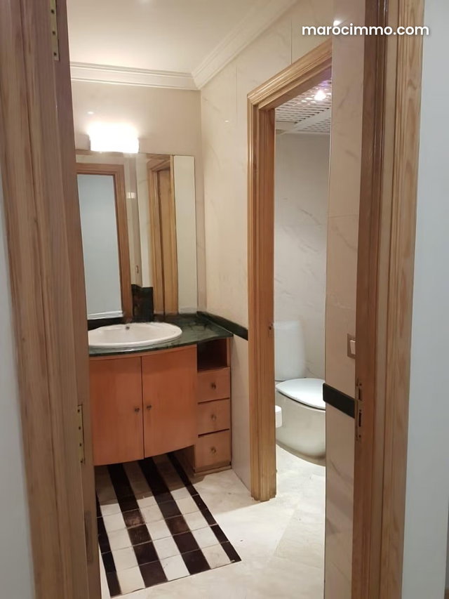 Appartement a louer — 5