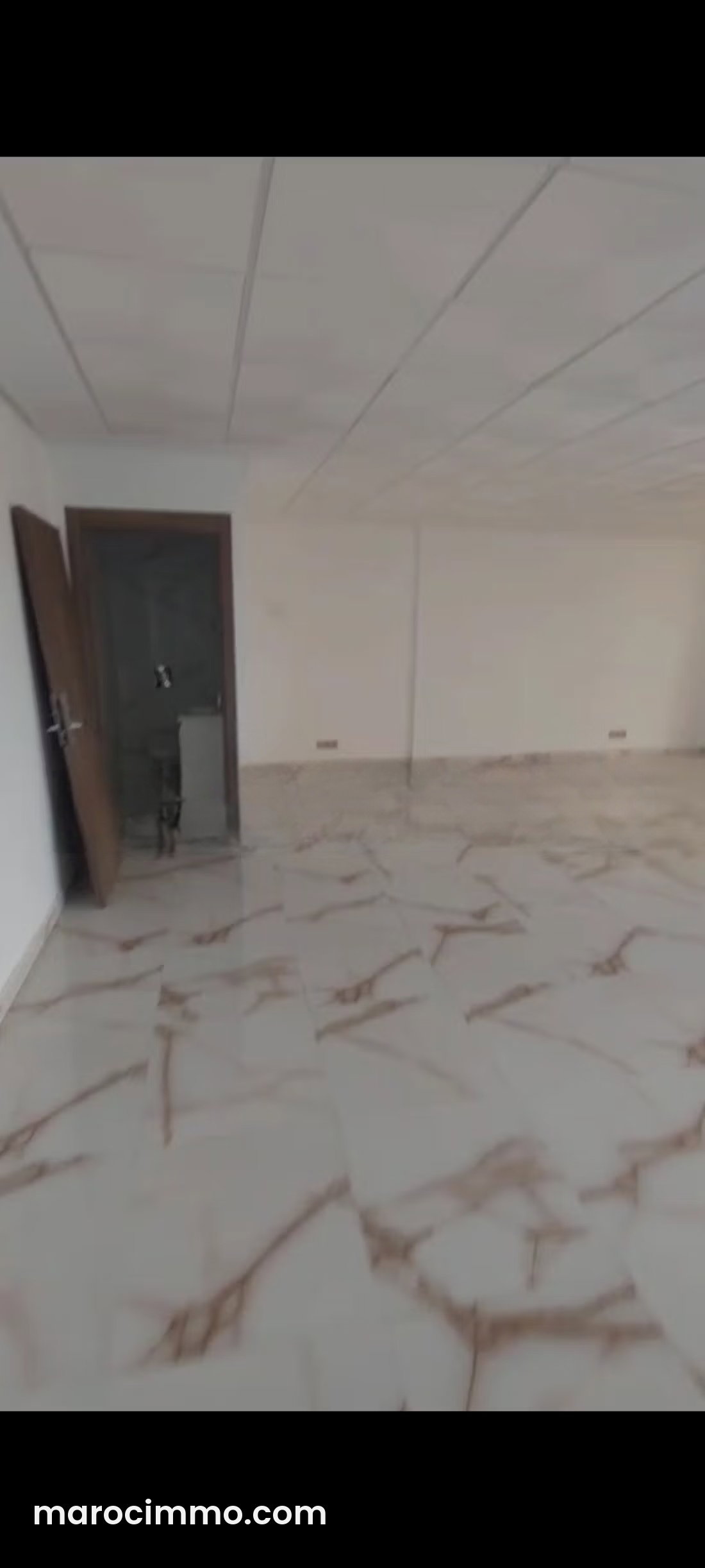 61 sqm Office with Terrace and Mountain Views, Gueliz, Marrakech — Marrakesh