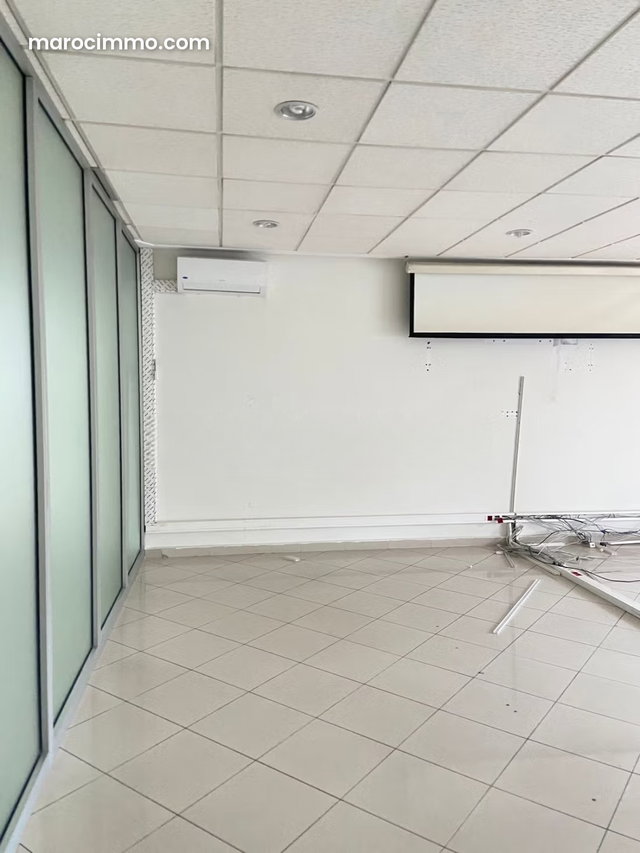 Bureau vide à louer Centre ville Tanger — 2