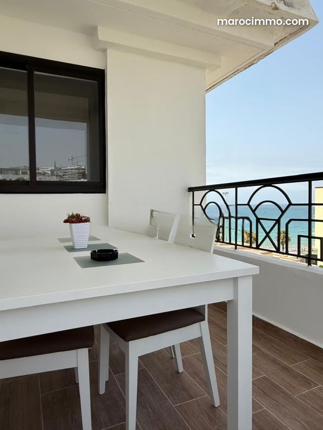 Appartement meublé avec belle Terrasse Vue sur Mer — طنجة