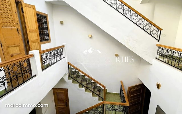 Riad avec terrasse et accès voiture – Derb Saboun — 3