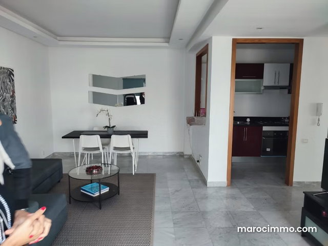 Très bel appartement en location à Maârif Extension. Surface totale 56 m². Meublé — 4