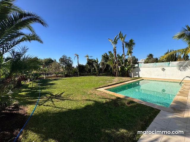 Villa front golf en location vide 4 chambres — 2
