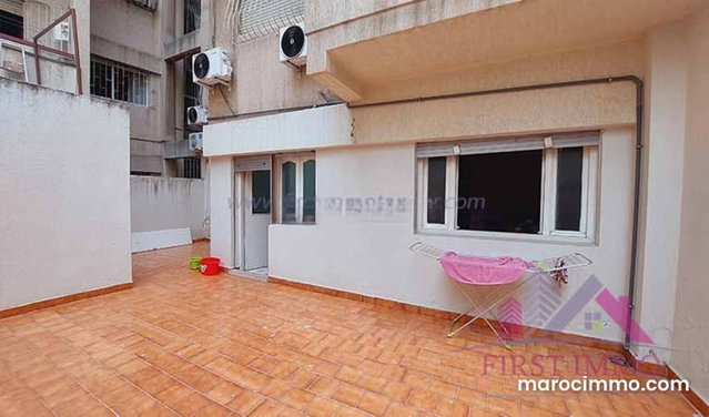 Spacieux appartement bureau a vendre — 4