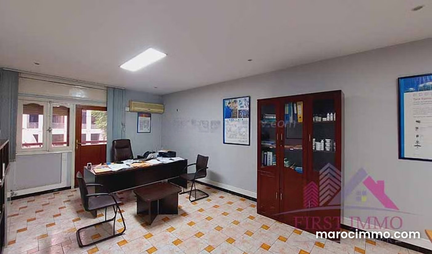 Appartement 143 m² avec terrasse au centre de Tanger — Tanger