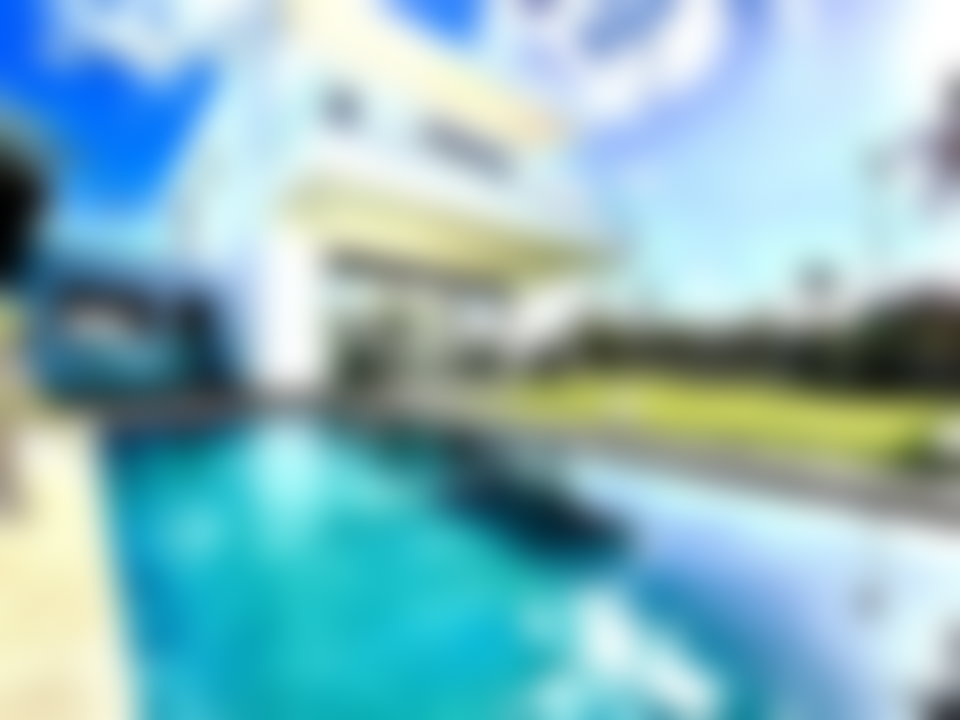 Villa 500 m² avec piscine et jardin 700 m² à Dar Bouazza