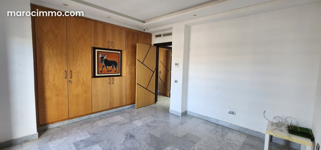 Villa usage professionnel en location à Hay Riad Rabat — 5