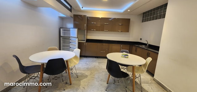 Villa usage professionnel en location à Hay Riad Rabat — 3