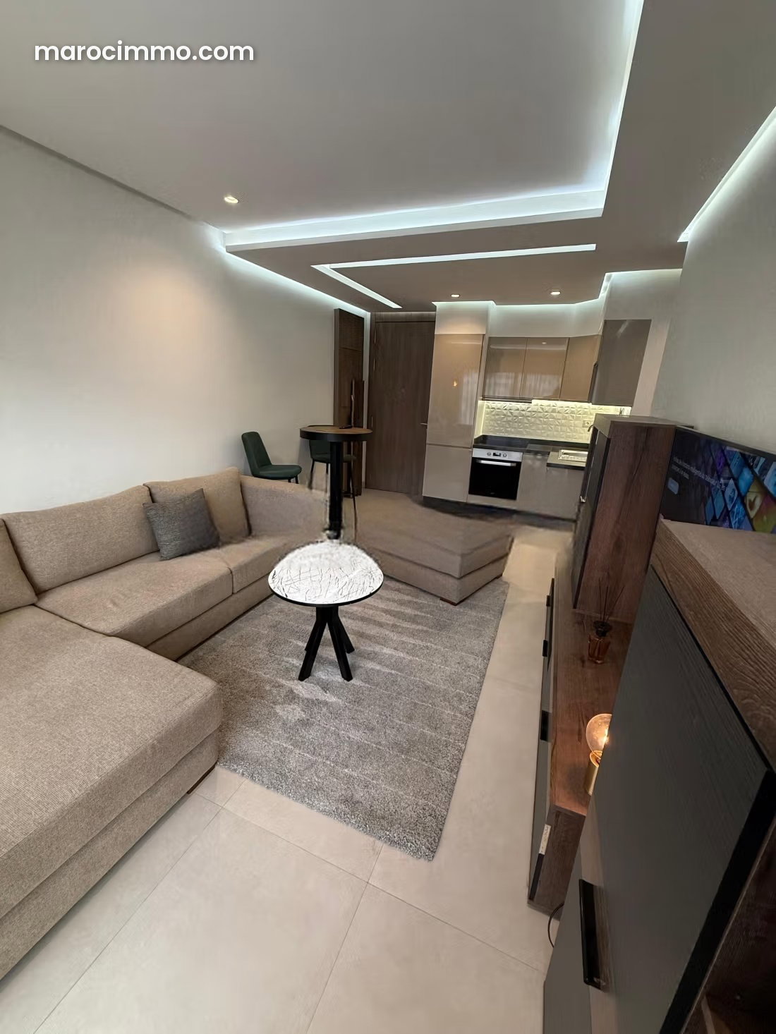 Furnished apartment for rent in Riviera, Casablanca, with terrace and garage — Casablanca