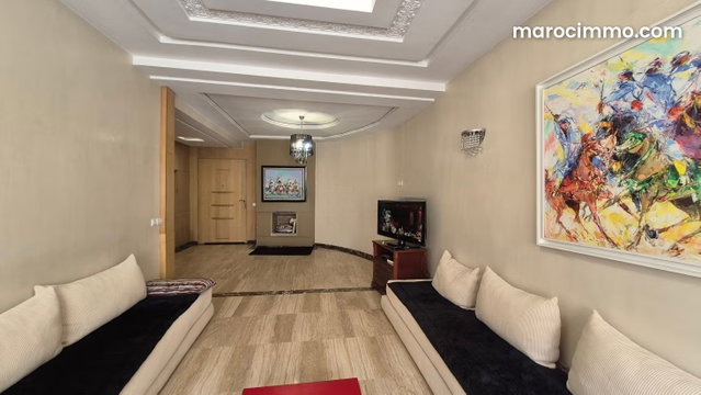 For Sale 97m2 2-Bedroom Apartment in Valfleury — 2