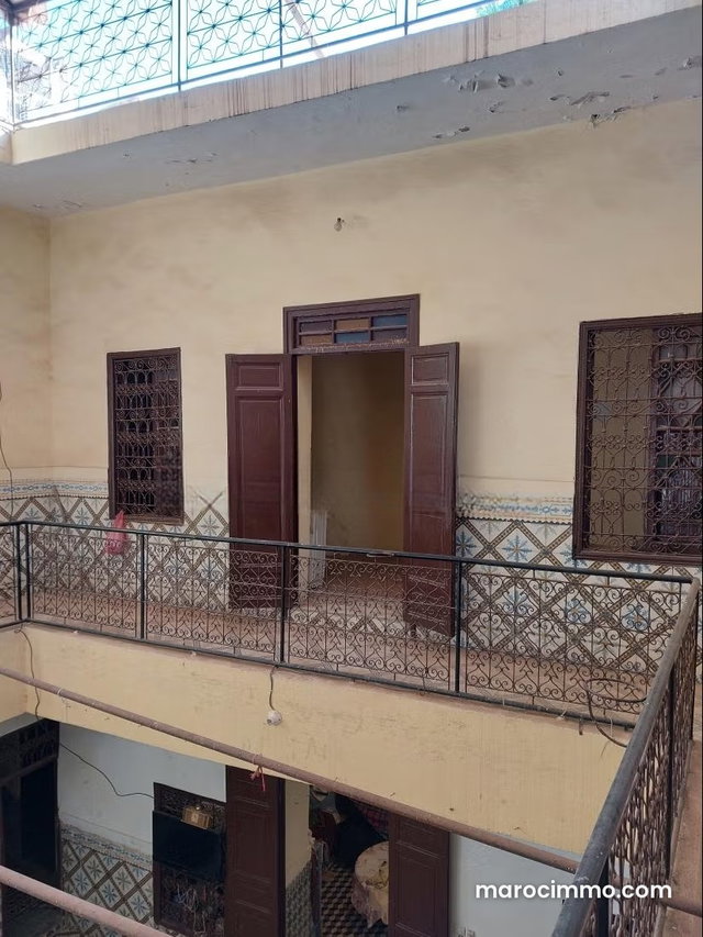 Sale of a beautiful riad in Rahba Kedima. 7 nice bedrooms. Large terrace — 2