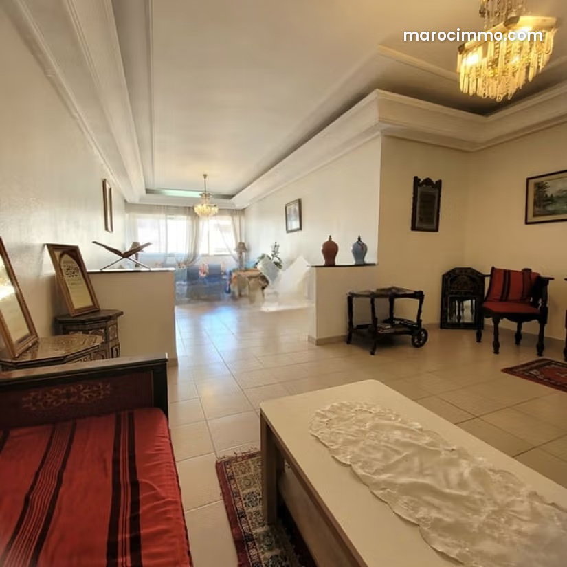Appartement 3 chambres, Bourgogne, Casablanca, vue dégagée — Casablanca