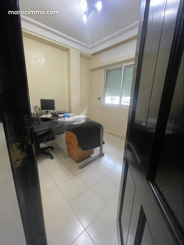 Bureau a vendre maarif — 2