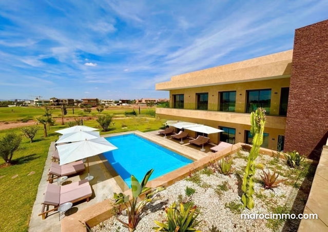 Villa de prestige en front de golf — 5