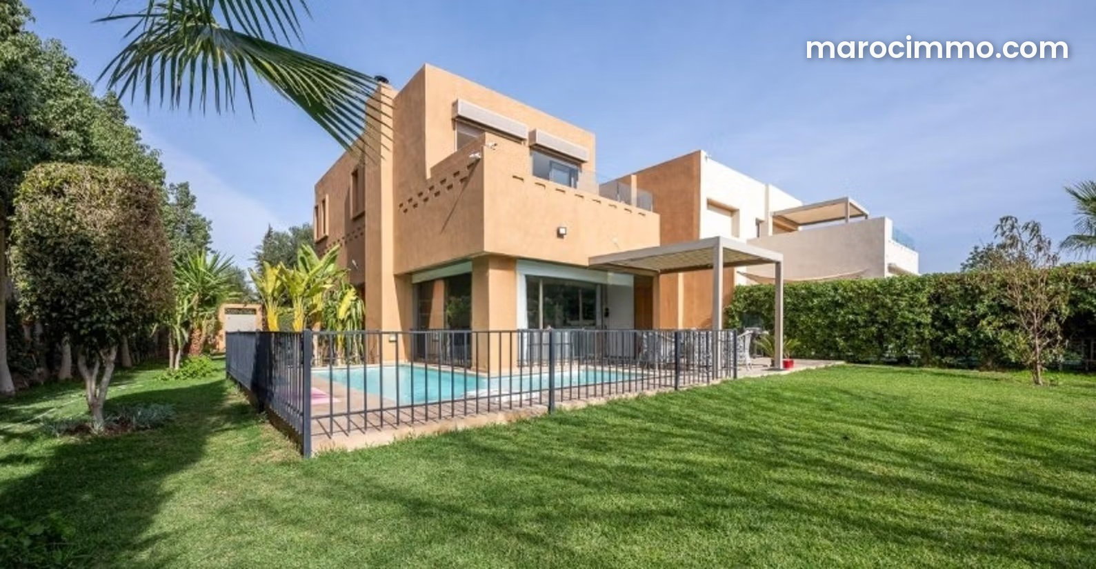 880 m² Villa, 4 Bedrooms, Casablanca Road, Marrakech — Marrakesh