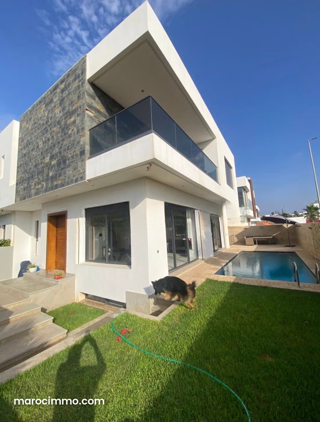 Villa à louer à Harhoura, Temara, avec vue sur la mer — Temara