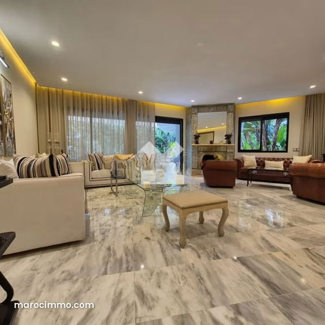 Appartement à Vendre de 433.0 m² à Casablanca, Les Princesses — الدار البيضاء