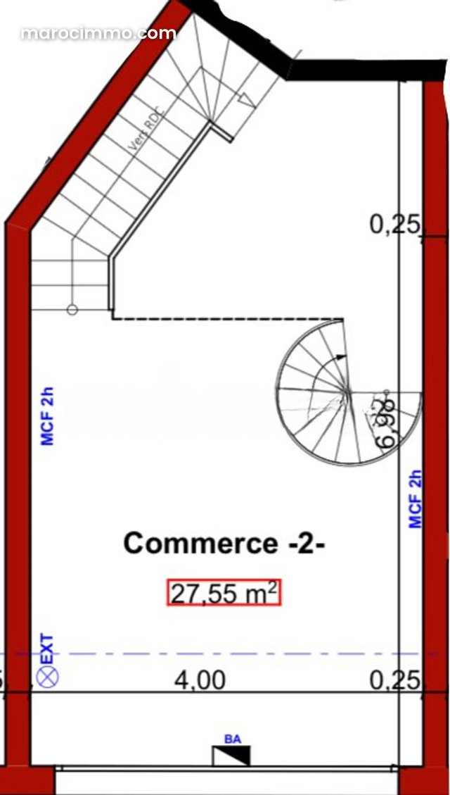 Local Commercial De 74m2 À La Vente À Victor Hugo — 2