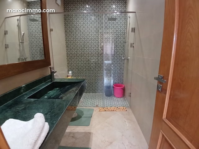 Luxurious Apartment for Rent at Casa Road — 4