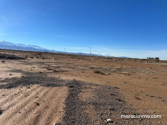 Terrain en vente à Sidi Abdallah Ghiat. Surface de 13750 m² — 2