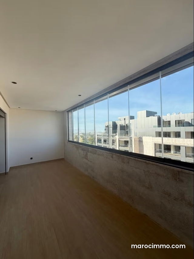 Appartement de très haut standing à louer à rabat l’orangeraie souissi — Rabat
