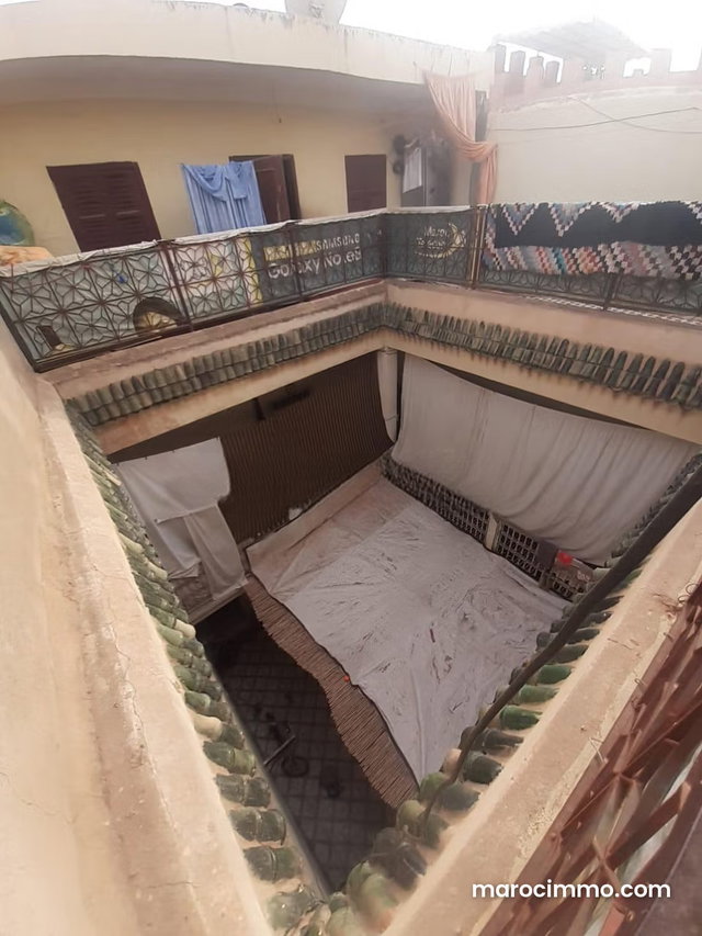 A vendre trés beau Riad au quartier sidi Bouamar — 3