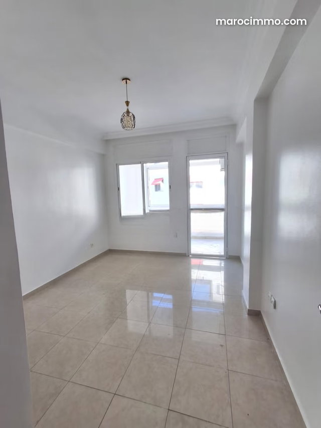 Large Empty Apartment for Rent in BD Ded Far — 5