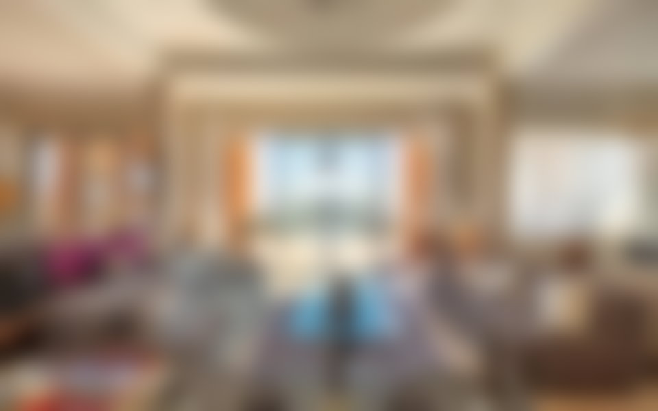 فيلا راقية على أرض 4 هكتارات بطريق فاس مراكش